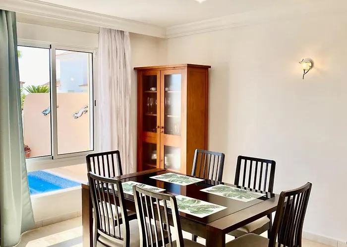 Willa Seaview - Pool, Air Con, Office Ready Costa Adeje (Tenerife)